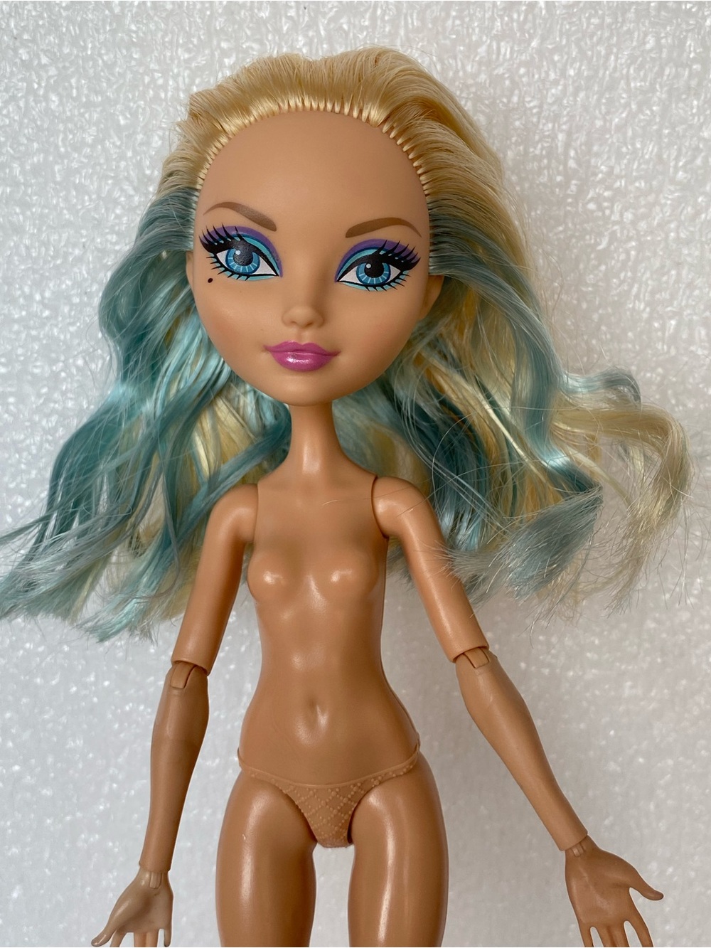 Ever After High Darling Charming Doll with Blonde Hair Blue Streaks - Nude